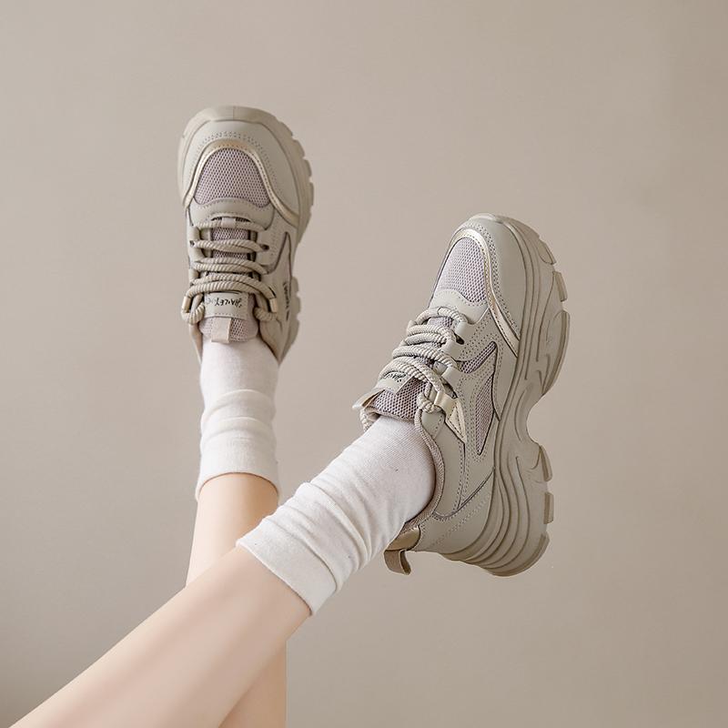 Black sneakers spring casual soft-soled platform running dad shoes