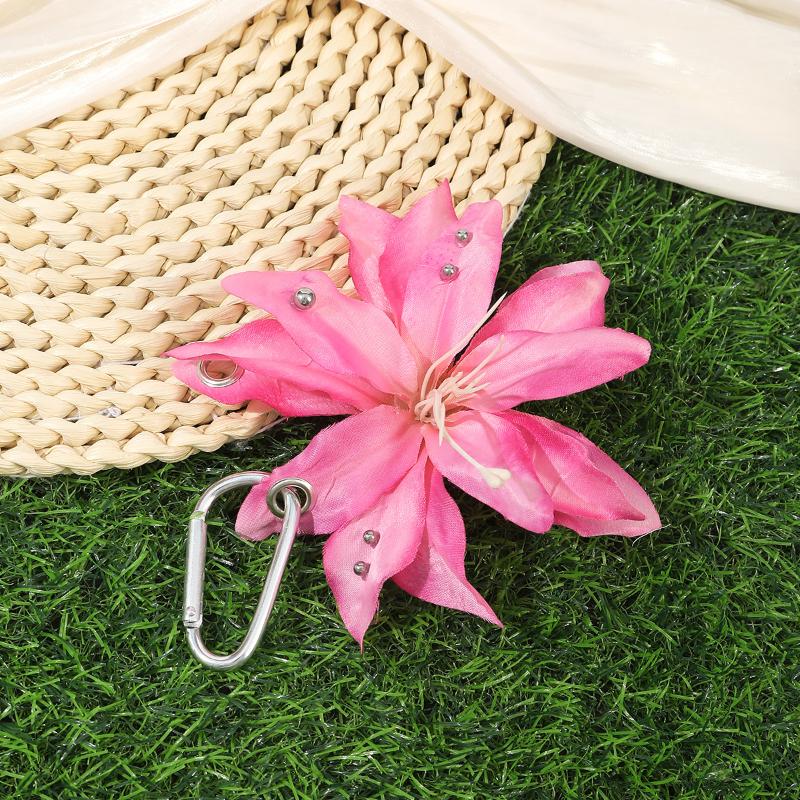 

1Pcs Creative Simulation Flower Bag Pendant Exquisite Lily Keychain Backpack Decoration Diy Accessories Gifts as the picture