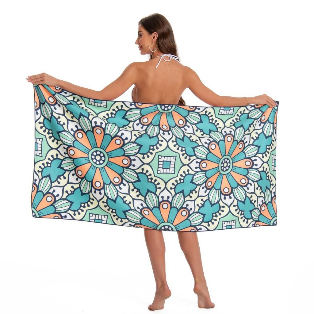 Pastel Teal Mandala Beach Towel, Bohemian Floral Print Quick Dry Towel for Yoga Beach