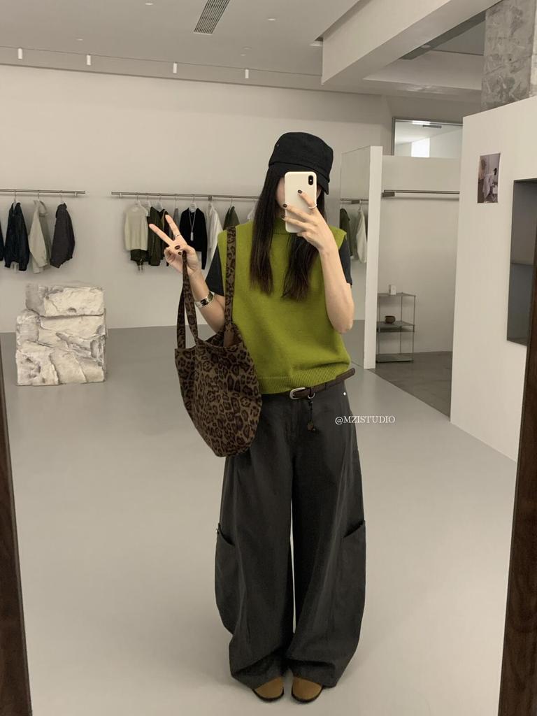 MZI Studio - Autumn/Winter Korean Style Hollowed Half-High Neck Vest Sweater for Women