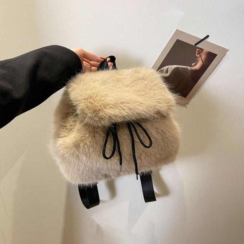 1 elegante zaino da viaggio alla moda in peluche, zaino carino di grande capacità, mini zaino carino e soffice, borsa da giorno da viaggio alla moda in peluche
