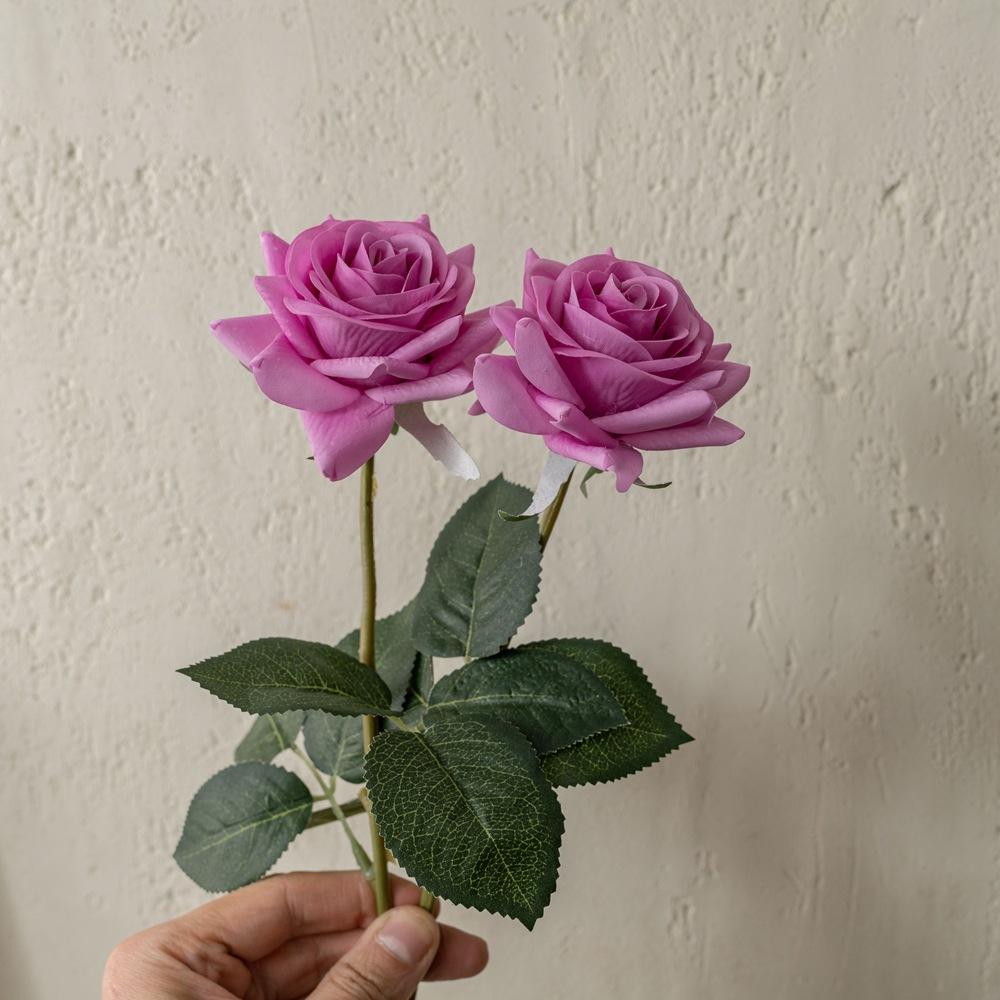 Roses Artificielles Réalistes, Rose en Soie à Sensation de Peau Hydratante, Décoration Intérieure Style Ins, Bouquet de Mariage Cadeau