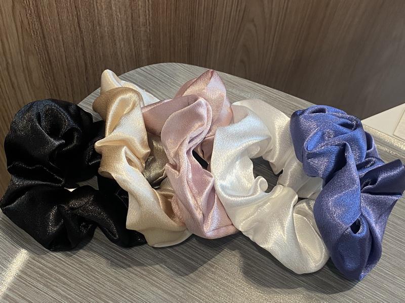 

5 шт./набор Модные шелковые резинки для волос для женщин эластичные атласные резинки для волос для девочек Ретро принт резинка для волос набор упаковка аксессуары