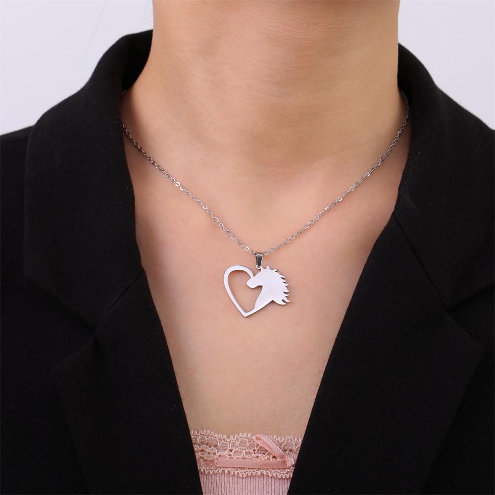 My Shape Running Horse Pendant Necklaces Women Men Stainless Steel Couple Love Heart Horse Animal Neck Chain Horse Lover Jewelry