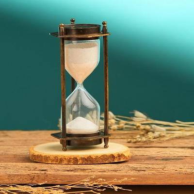 Hourglass  Brass Sand Timer  Both Side Compass Sand Timer Hour Glass For Home, Office Decor 15.24 Cm