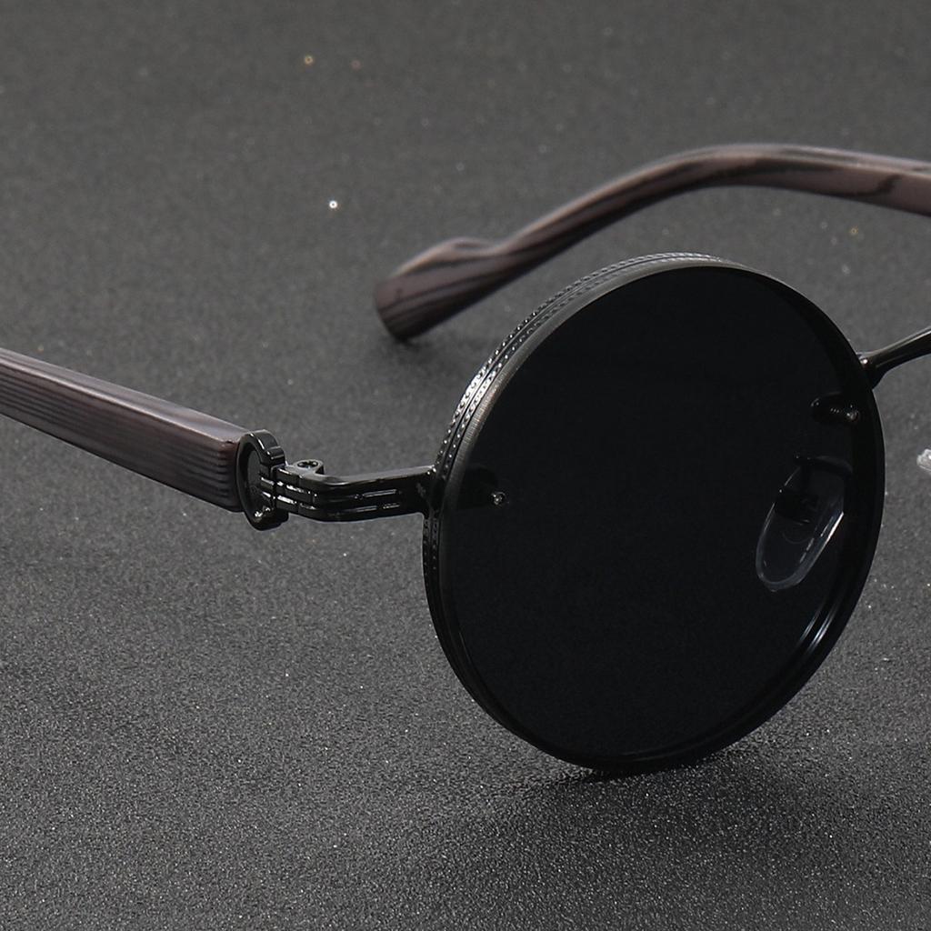 New Retro Round Punk Metal Sunglasses Fashion Women Travel Photography Glasses Men Summer Driving Sunshade Shades UV400 Eyewear
