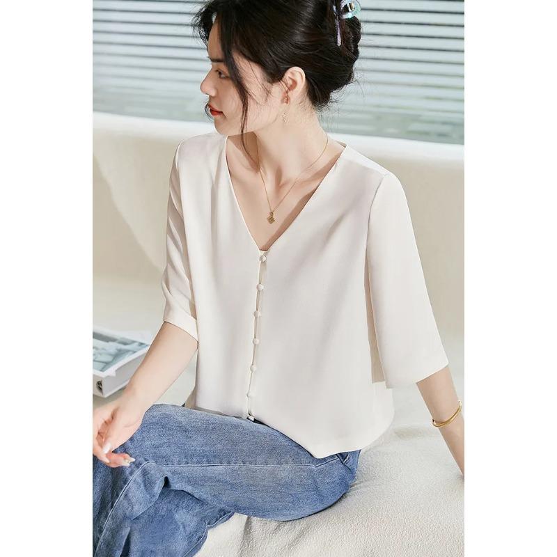 French Light Mature Top for Women Summer New V-neck Shirt Foreign Short Style