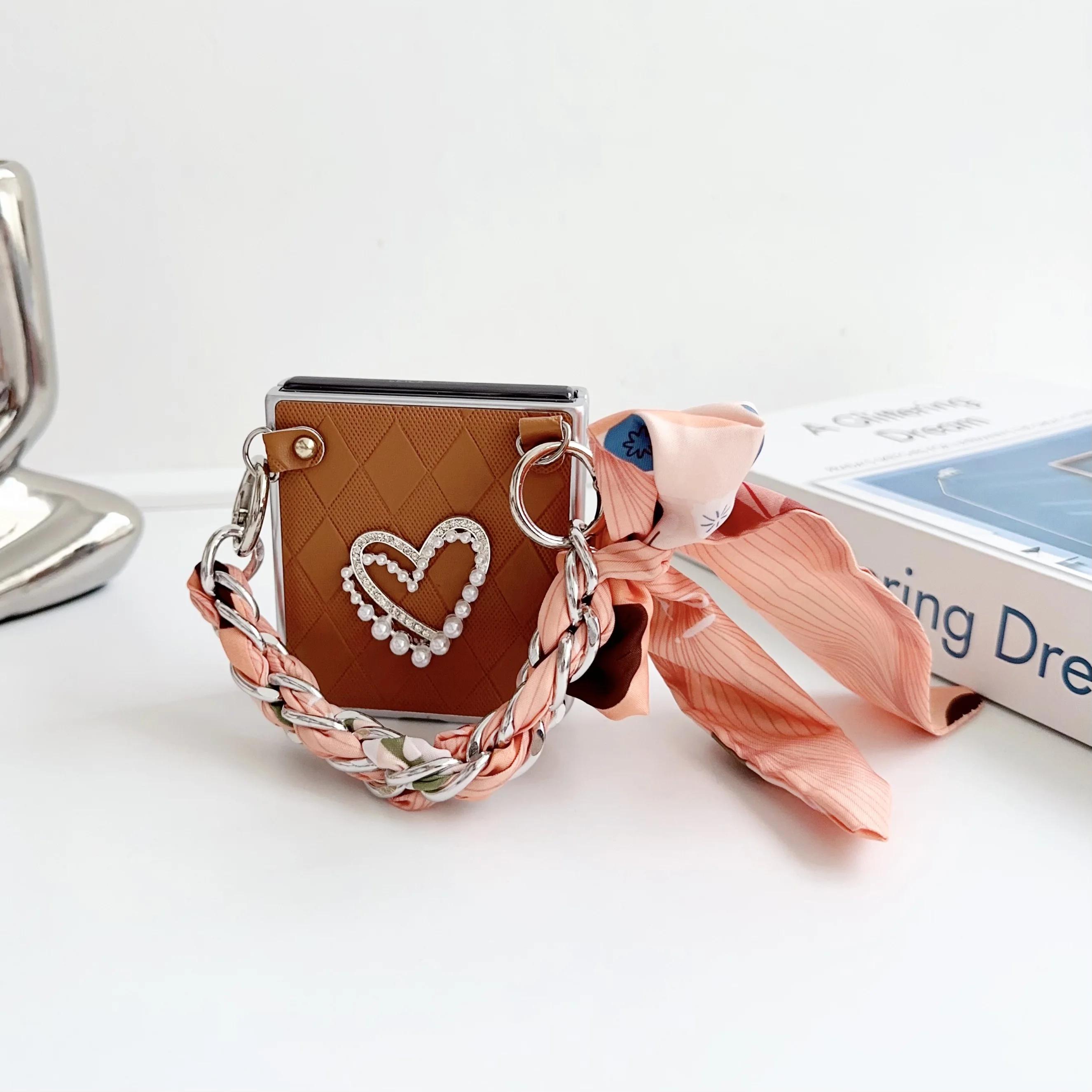 

Luxury Fashion Love Silk Butterfly Bracelet Phone Case for Xiaomi Mix Flip Shockproof Protection Back Cover Xiaomi Mix Filp 2 Xiaomi Mix Flip коричневий