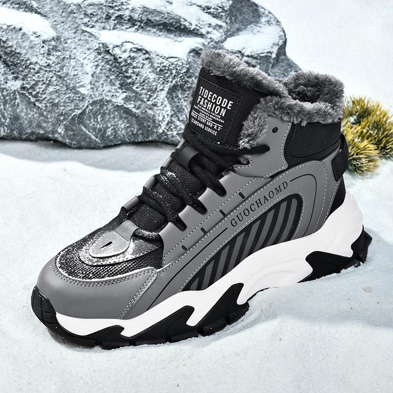 Men's shoes winter antifreeze snow boots piled thickened warm cotton shoes youth leisure sports high-top trendy shoes spot