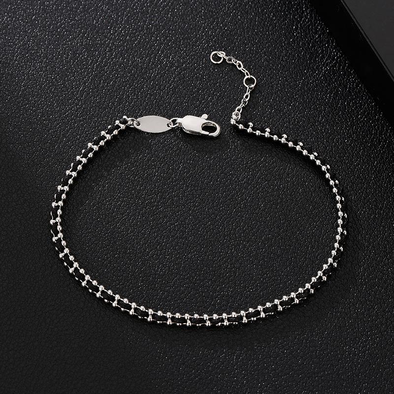 

New Chinese Lucky Red Rope Bracelet for Benming Year Simple Minimalist Versatile Fashion Accessory With Premium Look