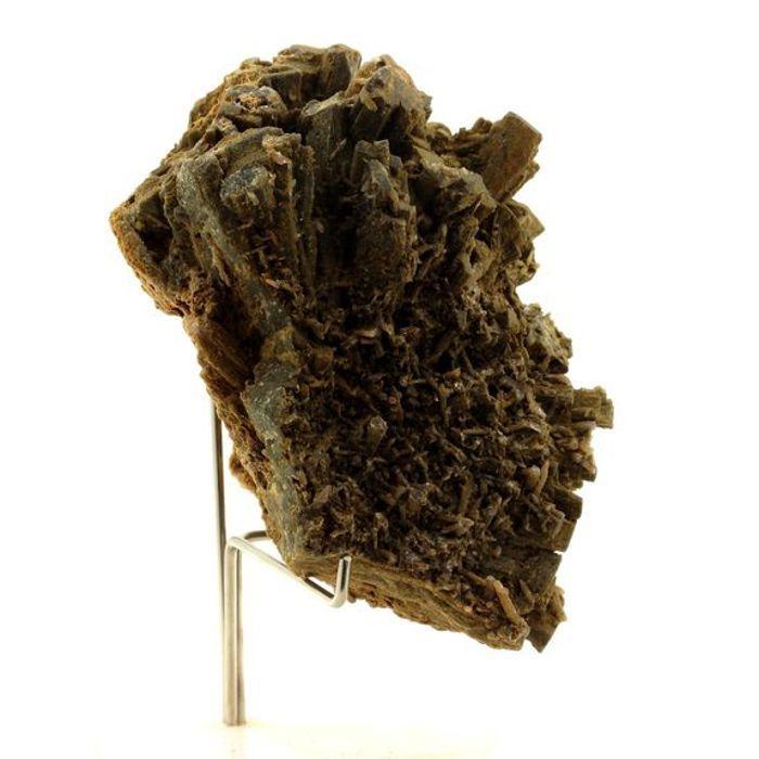 Pierres et Minéraux. Hedenbergite + Quartz Prase. 2975.0 ct. Avissalos, Serifos Island, Milos, Grèce.