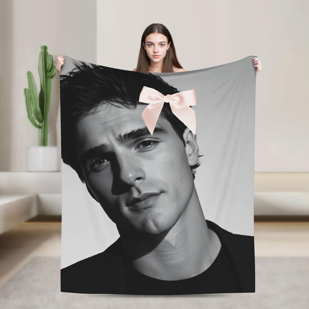 Jacob Elordi Blankets Quality Soft Warm  Throw Blanket Winter Travel Office Couch Bed Print Bedspread