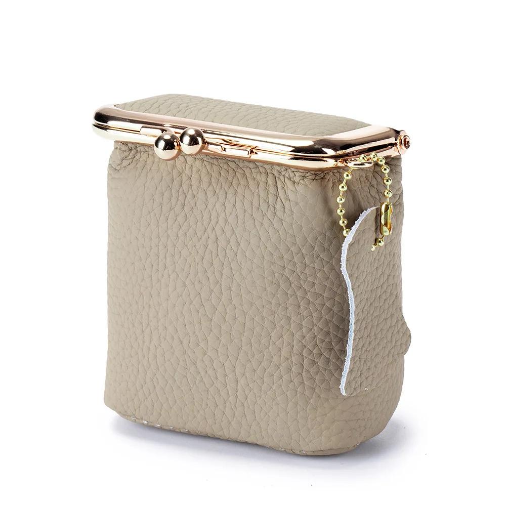 Mini Portafoglio da Donna in Vera Pelle con Chiusura a Bacio - Pochette Versatile per Monete e Rossetto