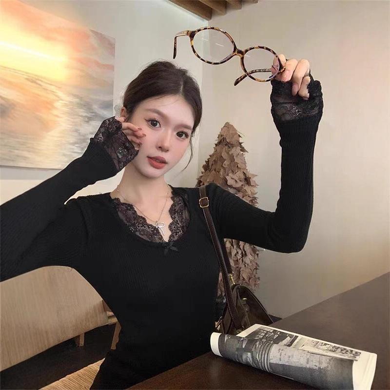 Retro lace splicing bottoming shirt for women's autumn and winter new pure desire slim and thin Spice girl sexy long-sleeved top