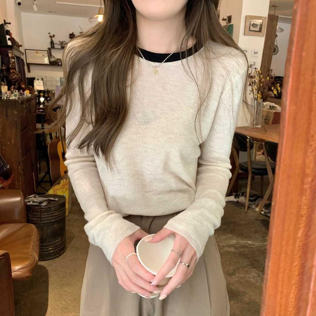 Un Tricou Tricotat cu Gât Rotund și Blocuri de Culoare pentru Toamna și Iarna Femeilor, Un Pulover de Bază Tineresc și Elegant, Top Larg Strat Interior