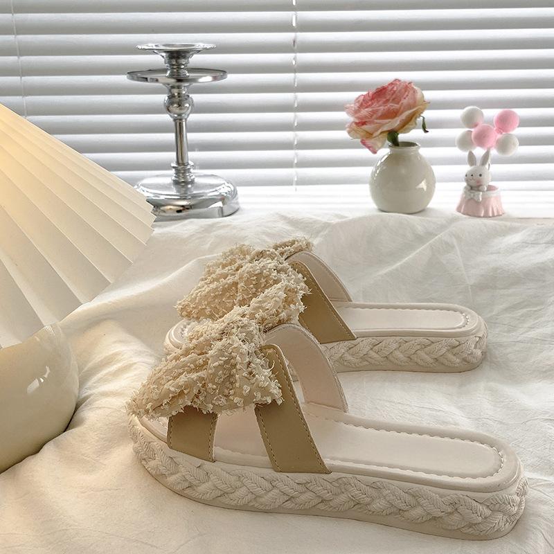 High-value design cool slippers women's summer fashion bow new go out niche beach shoes