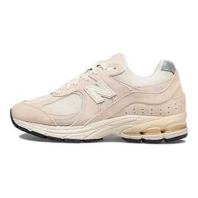 2002R Calm Taupe Unisex Sneakers Cream Angora Silver-Metallic M2002RCC