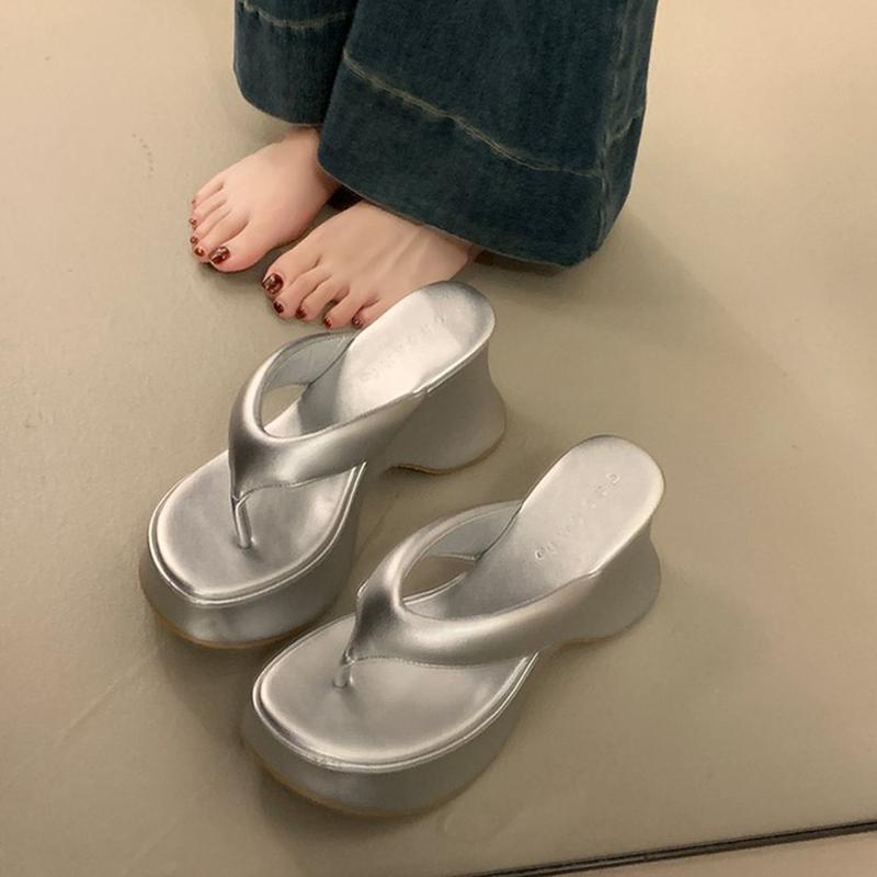 Fashion Silver Leather Platform Flip Flops Women Thick Bottom Slides Beach Shoes Female Sandalias De Mujer Verano 2025 Pantuflas Mujer