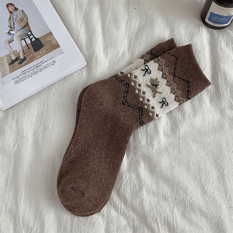 Christmas Socks Women's Cozy Fleece Lined Snow Socks Warmers Carpet Slippers Bedroom Cute Cartoon Dog Pattern Quality Sock