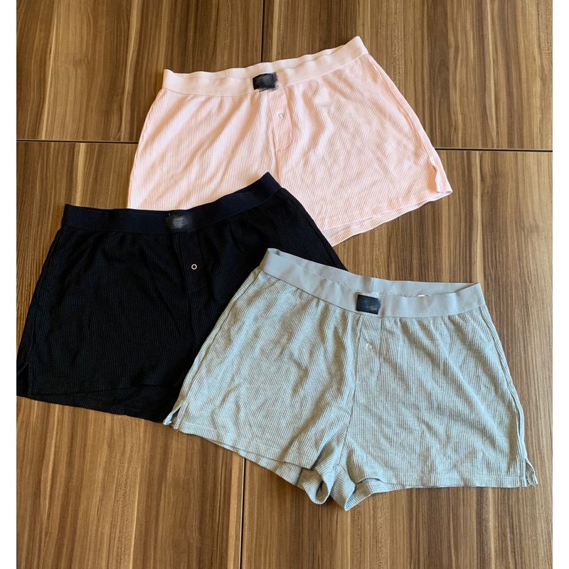 

Export USA C Brand Pure Yuan American Medium and Low Waist Loose and Idle Sports Home Waffle Shorts Black (color 1 S