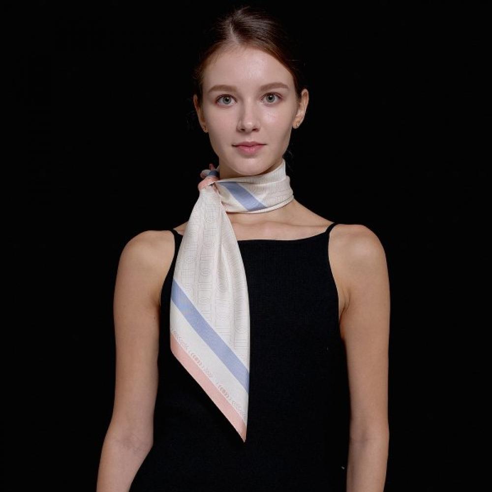 Dal Cashmere Silk Square 65 Beige D Chain Single option