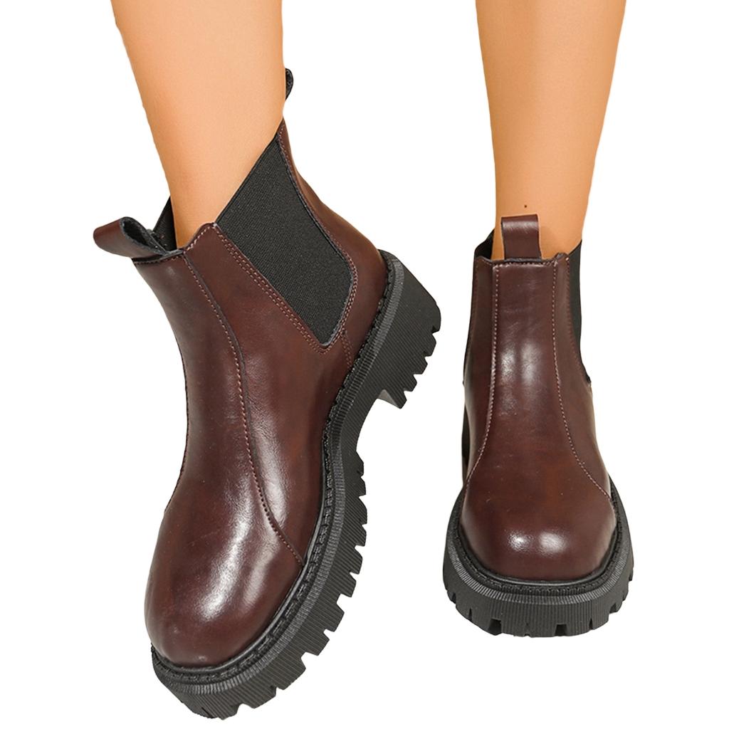 Women's Leather Boots with Heel and Round Toe for Winter