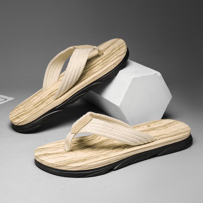 Men Summer High Quality Flip Flops Men Beach Slippers Fashion Outdoor Flip Flops Casual Breathable Slippers for Men New Sandals