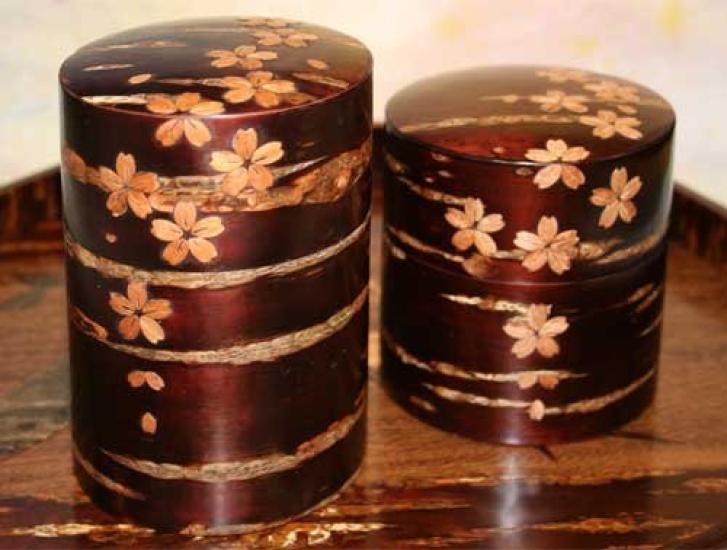 Kakunodate cherry bark bark tea caddy work/cherry (medium)