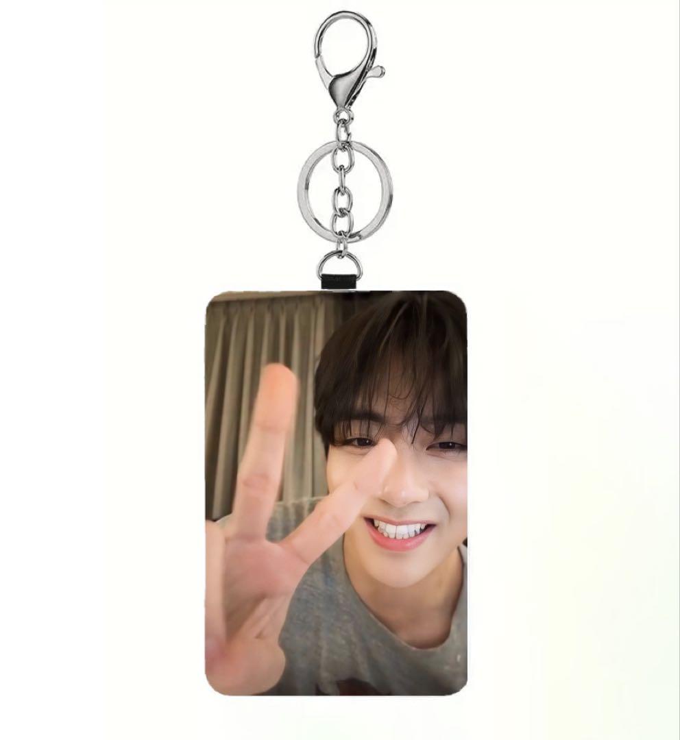 

[USED] BTS Taehyung Leather Pass Case 7.5 x 11.5cm