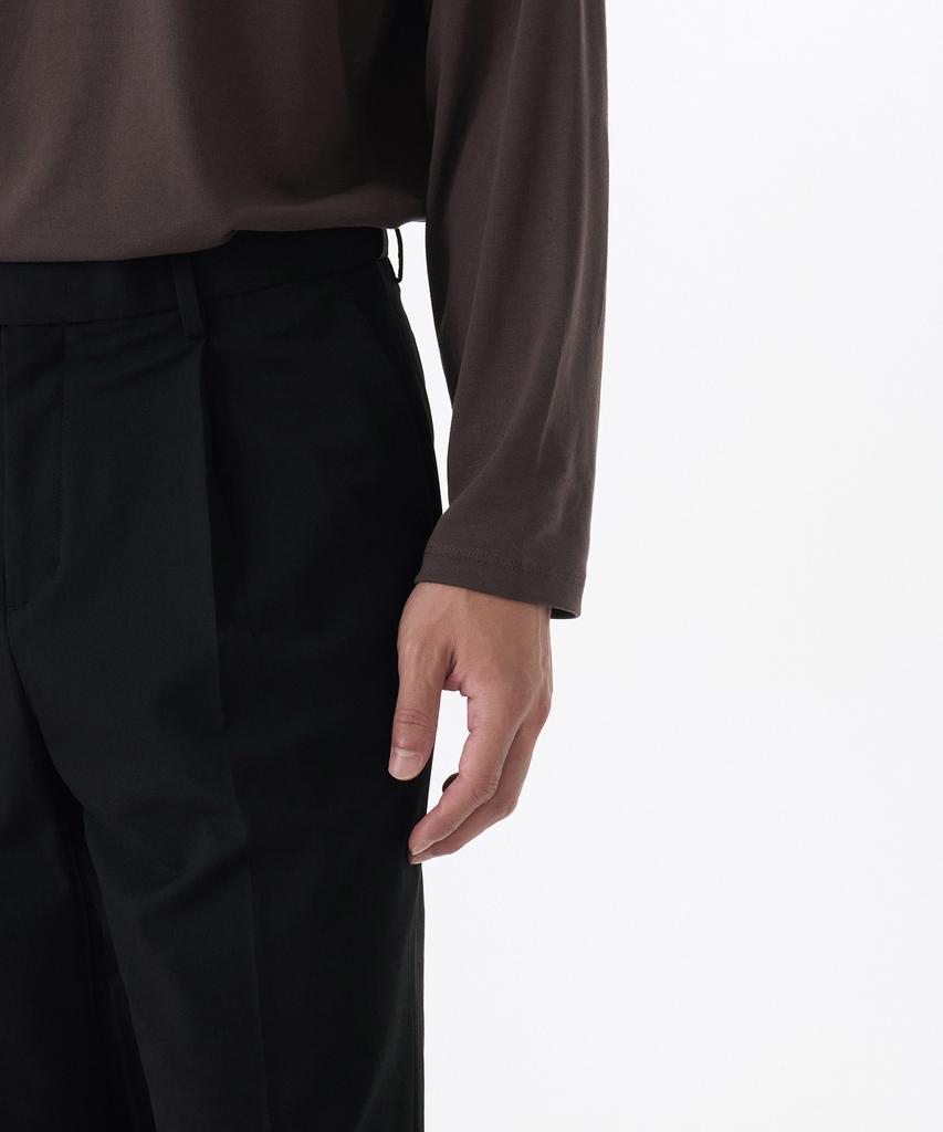 MUSINSA STANDARD Relaxed Turtleneck Long Sleeve Knit T-Shirt [Dark Brown]