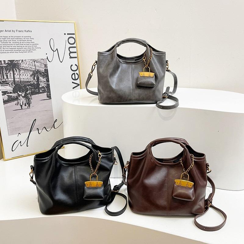 Versatile handbag bag, high-end commuter messenger tote bag, autumn and winter new retro casual shoulder bag
