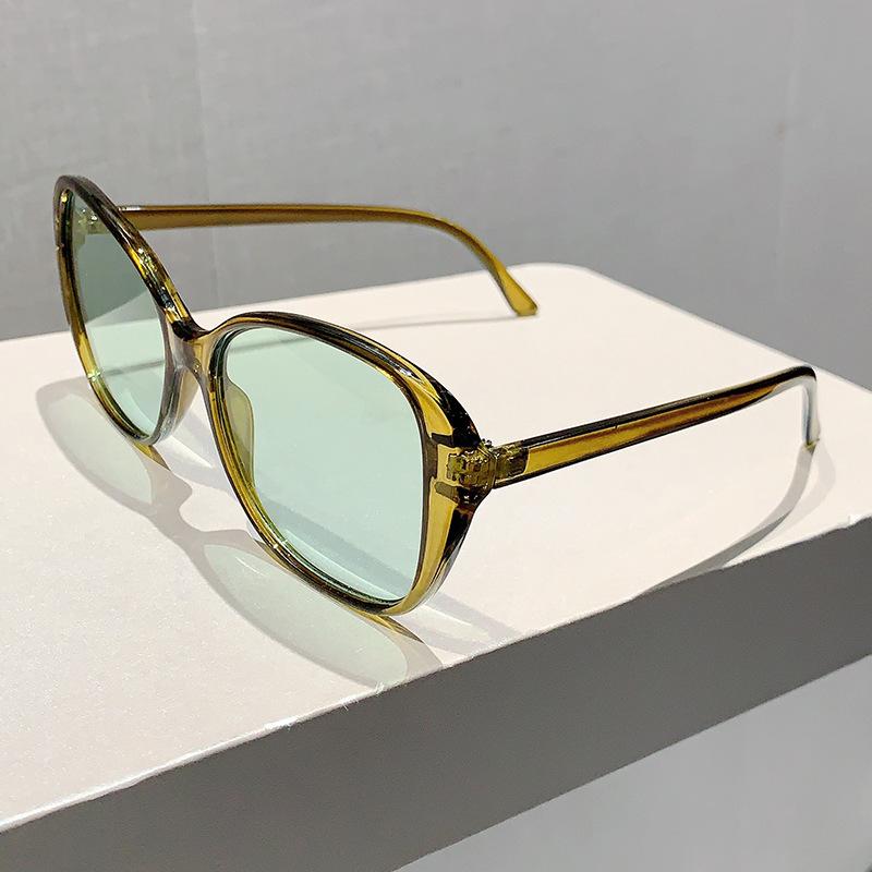 Fashion Vintage Luxury Brand Designer Butterfly Sunglasses Women For Men Sun Glasses Punk Popular Big Frame Olive Green Shades