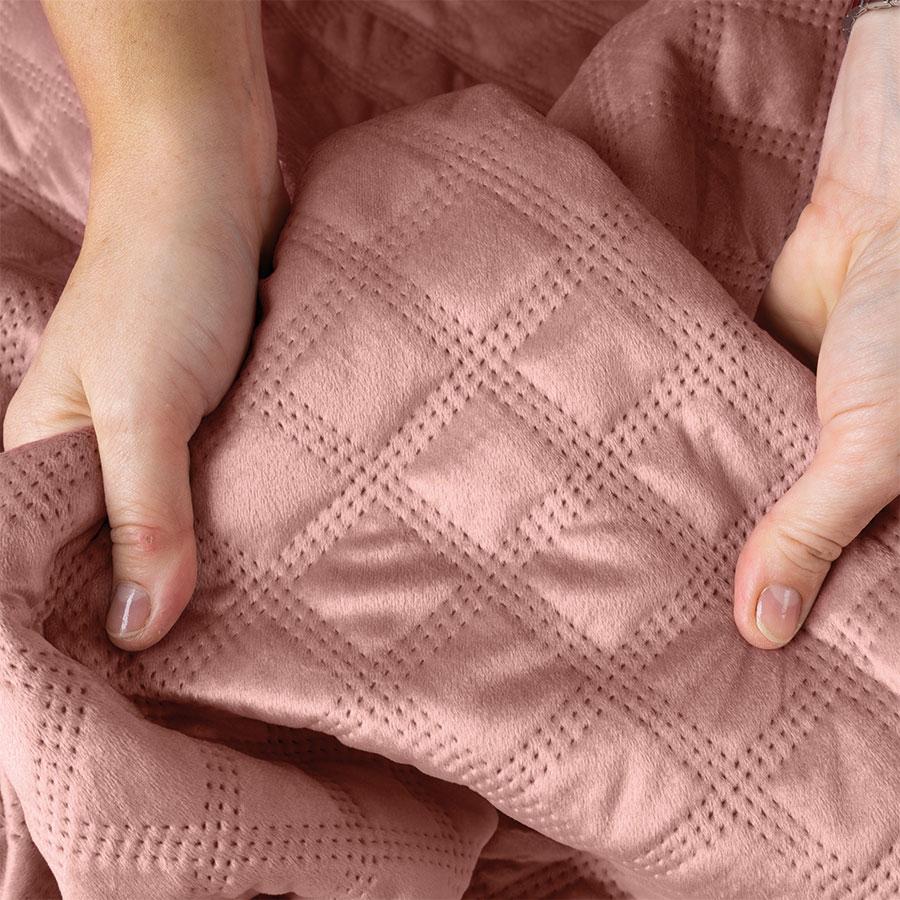 VELVI Dekorativer Bettüberwurf - Puderrosa - 170x210cm