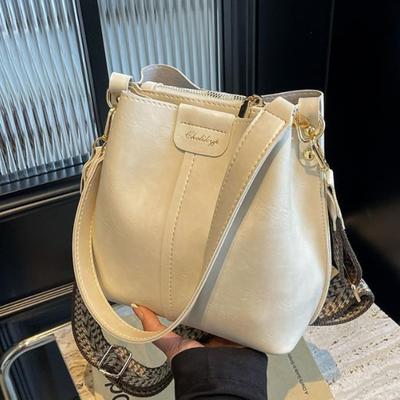 Borse da donna di marca di lusso di tendenza alla moda Borse da donna Borsa a secchiello solida per le donne 2024 Borse a tracolla Tote