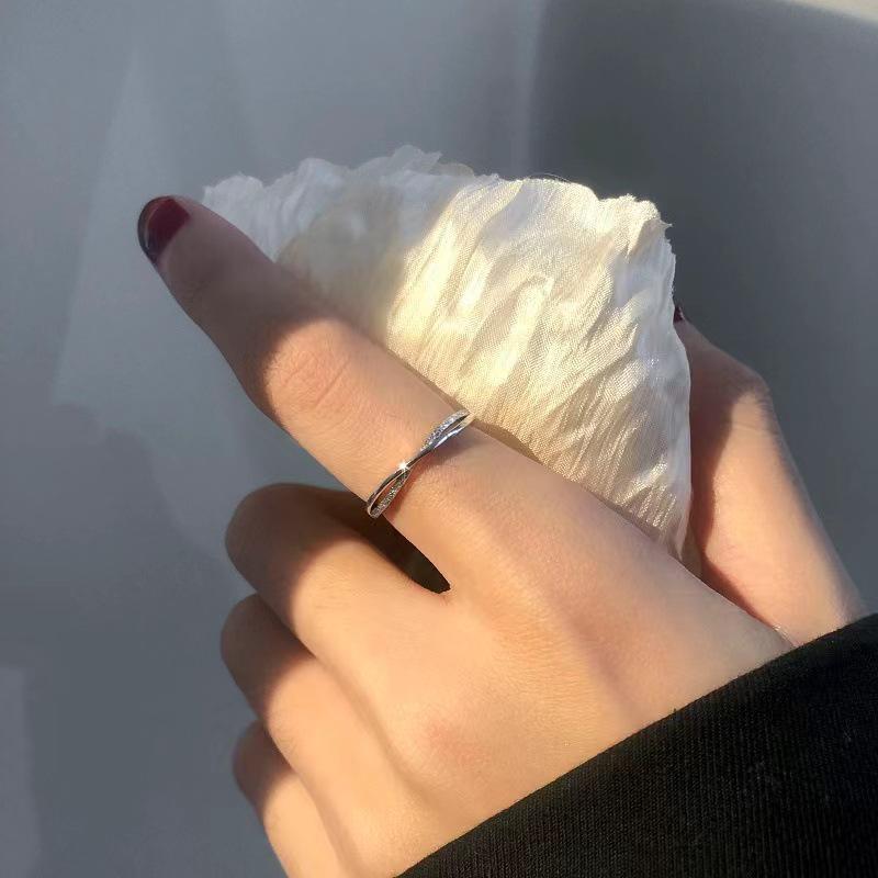2024 Mobius Strip Open Ring: Niche Fashion, Light Luxury and High-End Style for Women