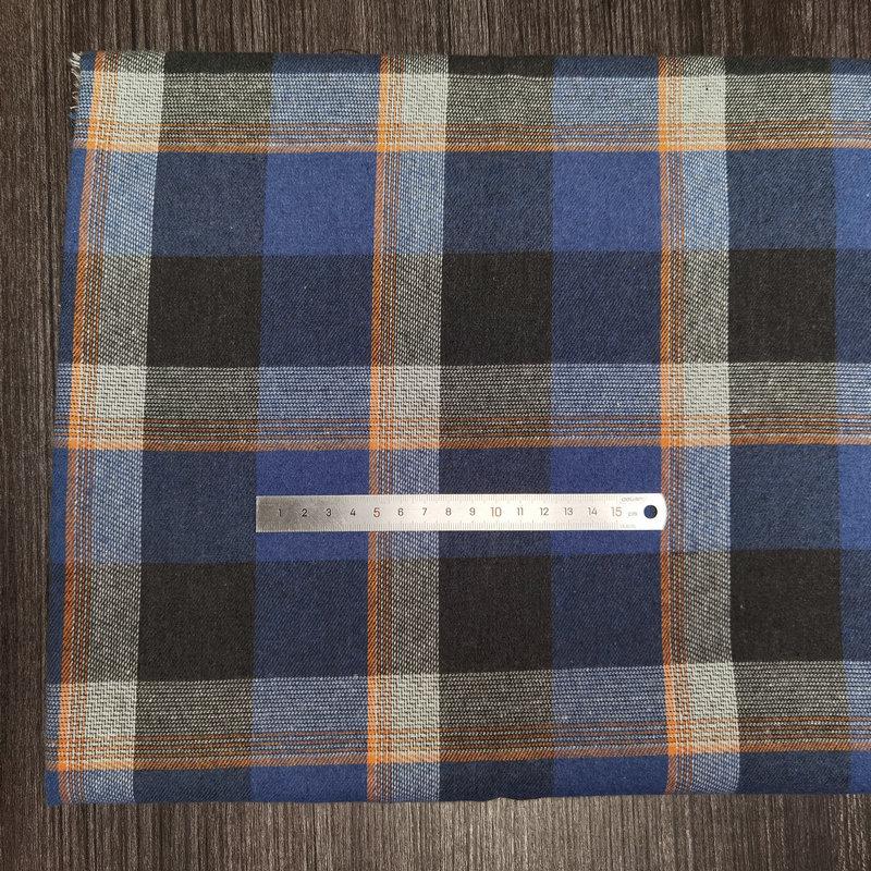 Spot Color-Woven Plaid Jacquard Fabric for Children's Autumn/Winter Brushed Polyester-Cotton Shirts