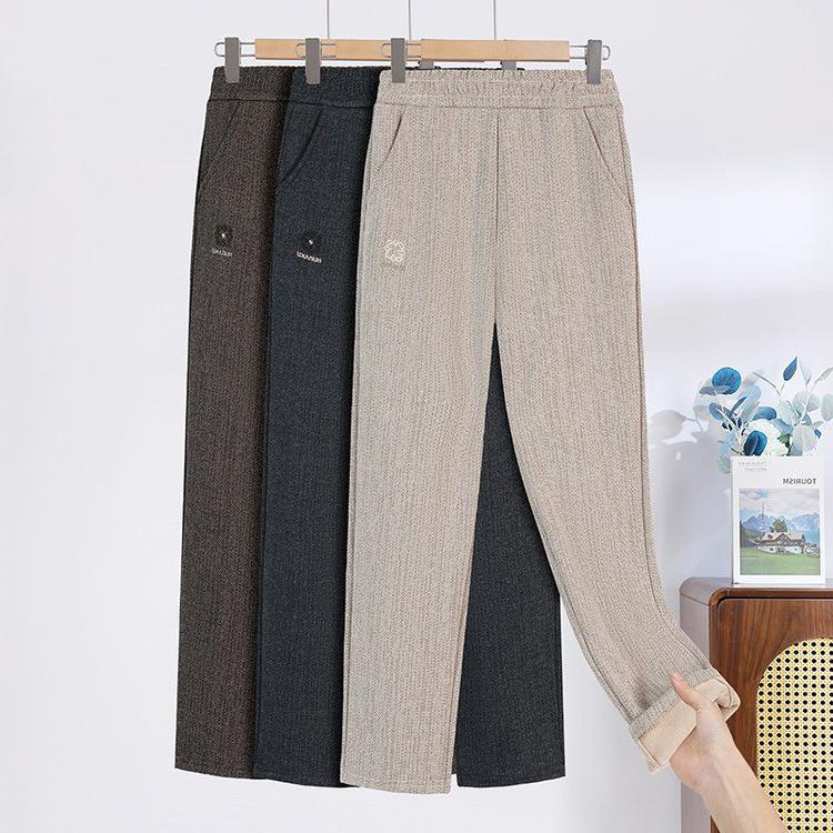 Plus Size Women's Velvet-Soft Elastic Waist Straight-Leg Pants - Warm, Loose Fit for Middle-Aged and Elderly