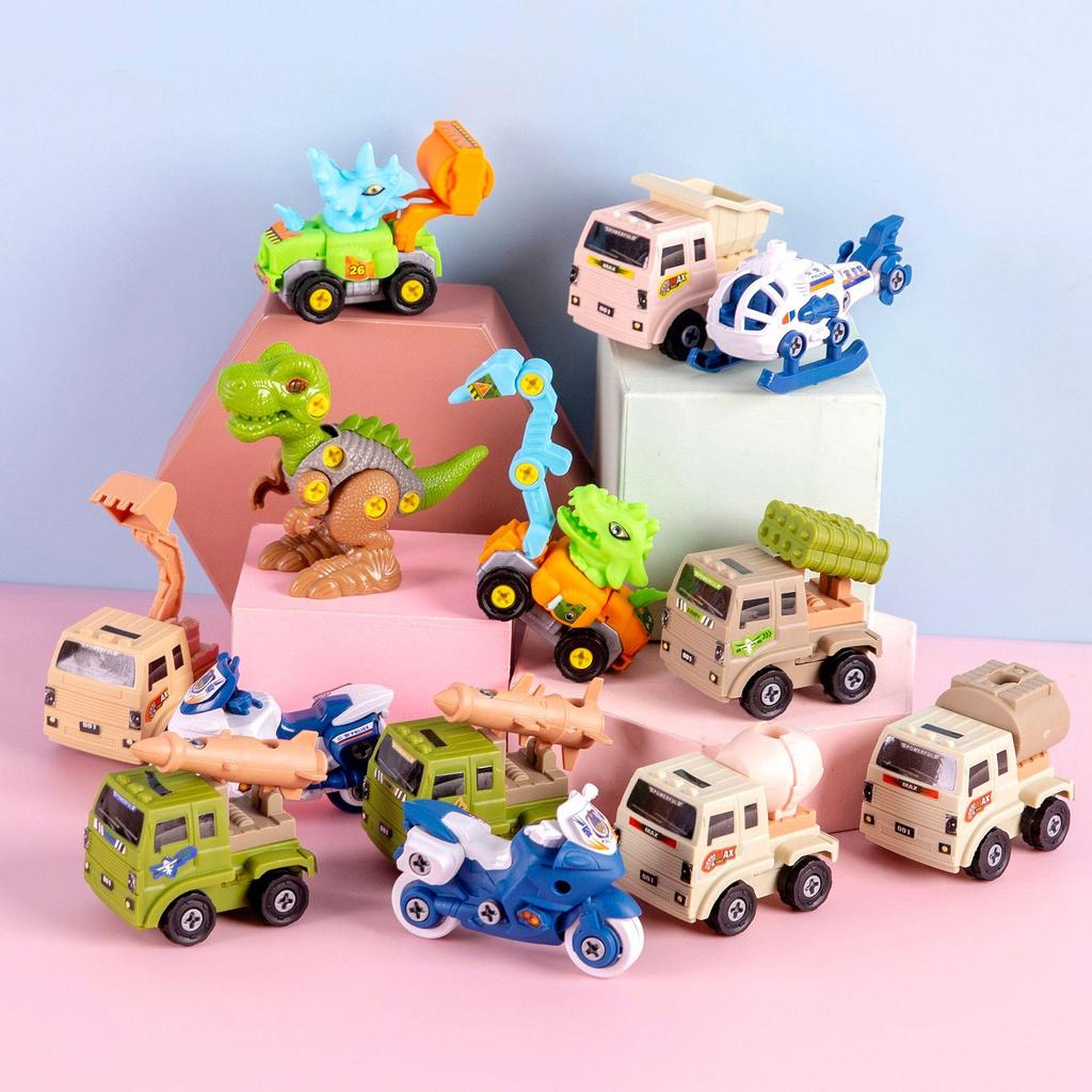 Dinosaur-Inspired Mini Pull-Back Engineering Car