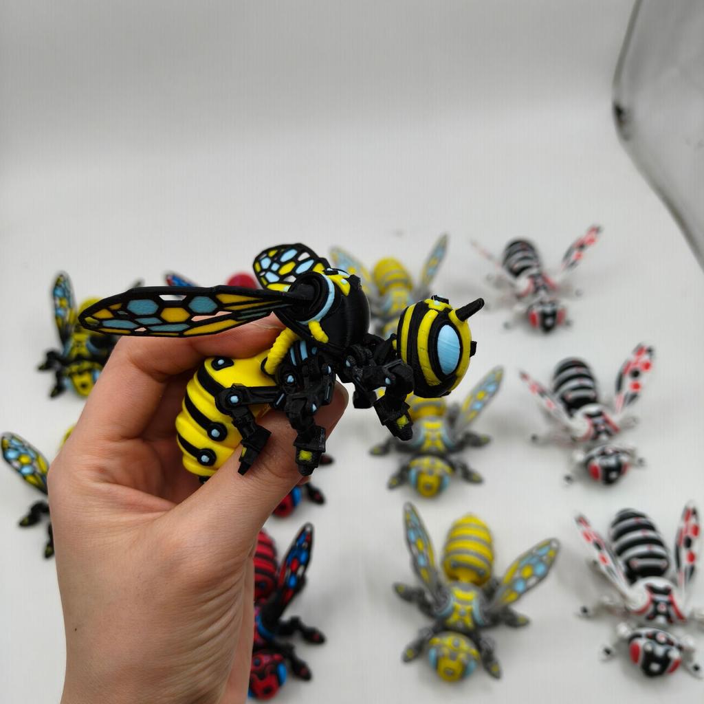 10cm 3D Printer Insect Bee Figure Model Movable Joints Simulation Mechanical Big Yellow Bee Toy Desktop Decorations