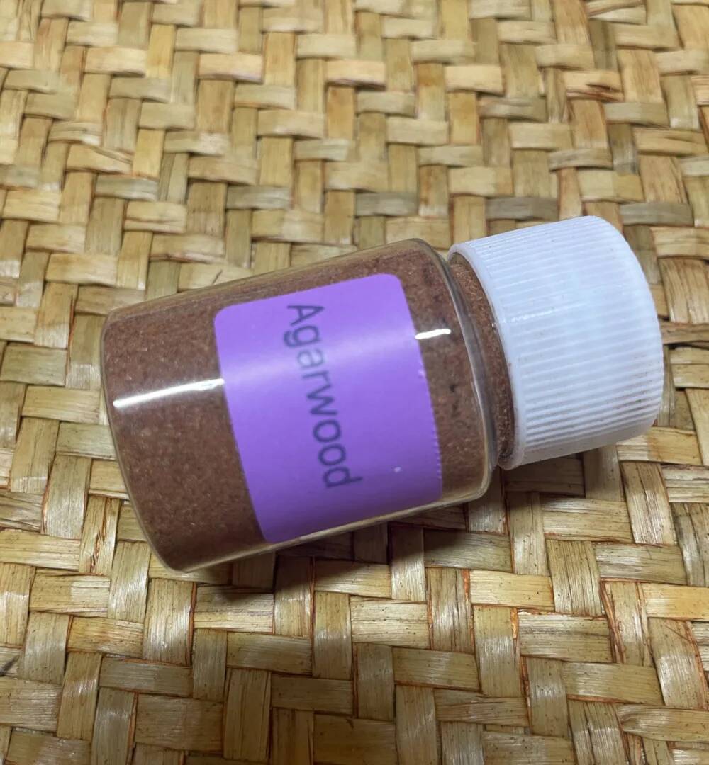 10g Vietnam Nha Trang Agarwood Powder Household Electric Stove Incense Raw Materials Indoor Seal Extension Aromatherapy 10g can