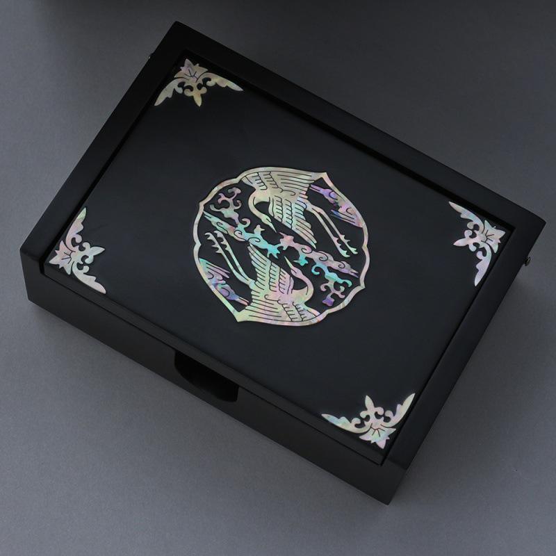 Mother-of-Pearl Lacquerware Jewelry Box: Inlaid Shell Bracelet, Retro New Chinese Style, Intangible Cultural Heritage, Wedding Gift.