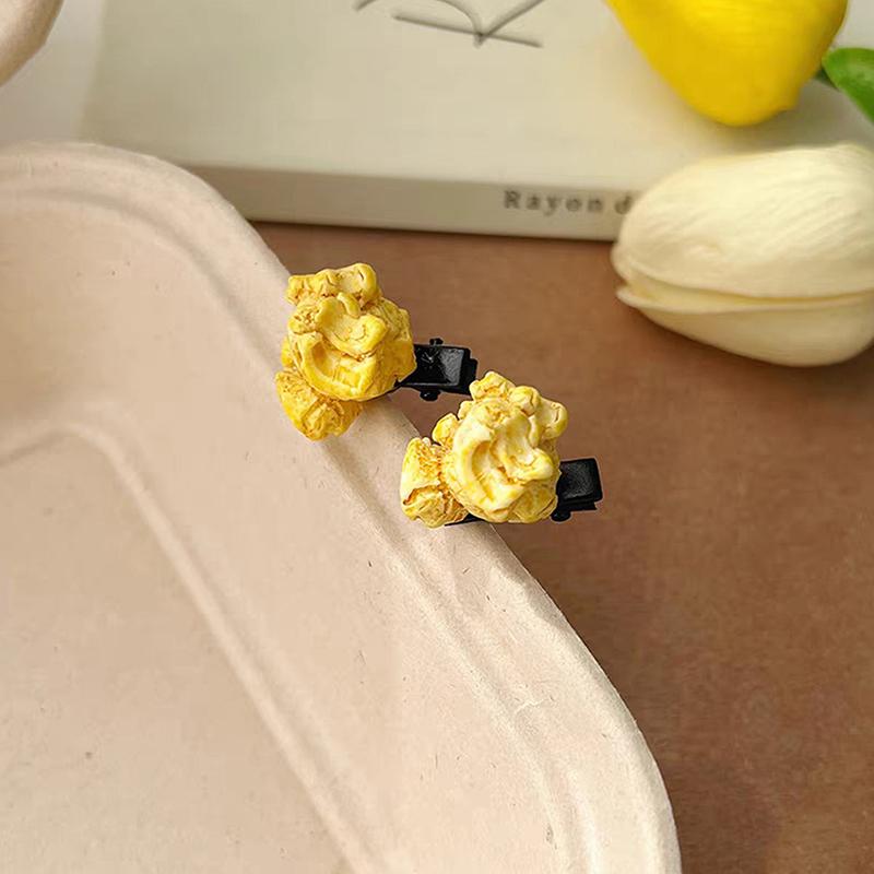 

2Pcs 3D Simulation Popcorn Hair Clip Yellow And White Dual Color Design Fun Cute Style Daily Commuting Fashion Out On The Street A2