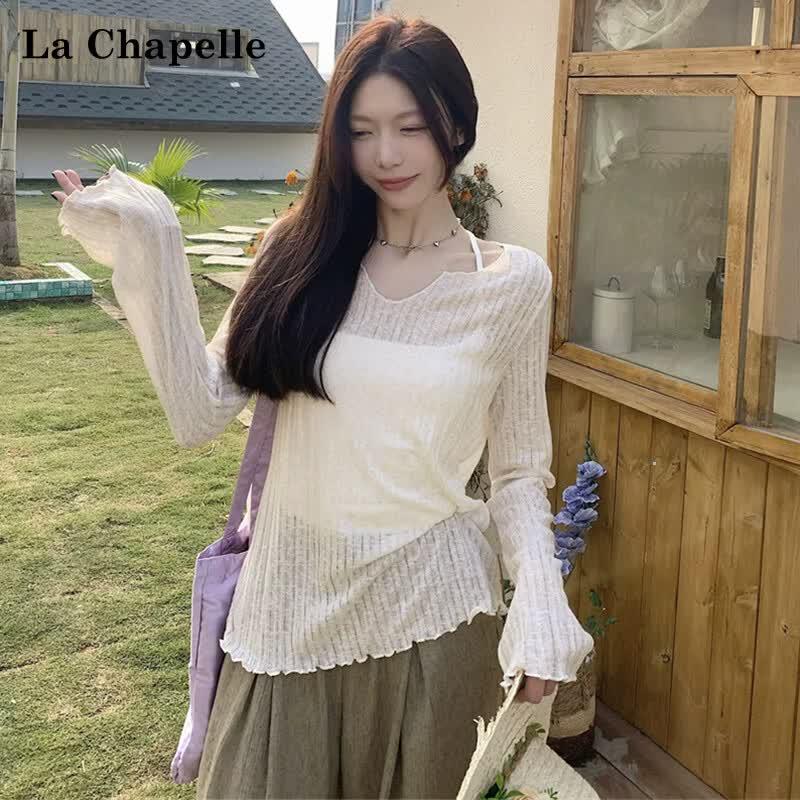 Camiseta de manga corta con cuello en V y volantes para mujer La Chapelle con protección solar