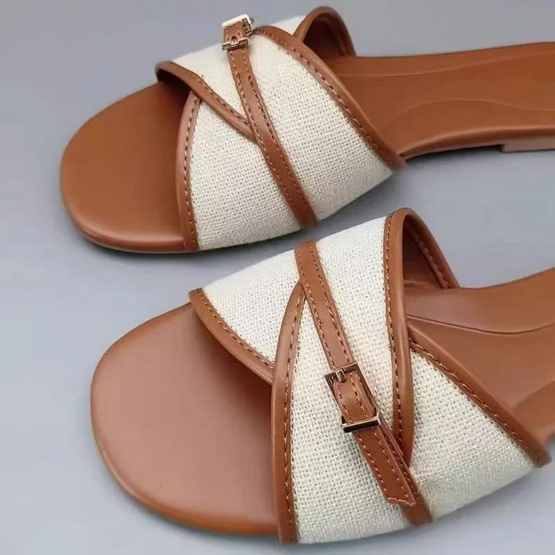 Fashion Novelty Blue Denim Flat Slippers Women Fashion Round Toe Metal Buckle Decorate Brand Designer Shoes Cozy Non-slip Beach Shoes