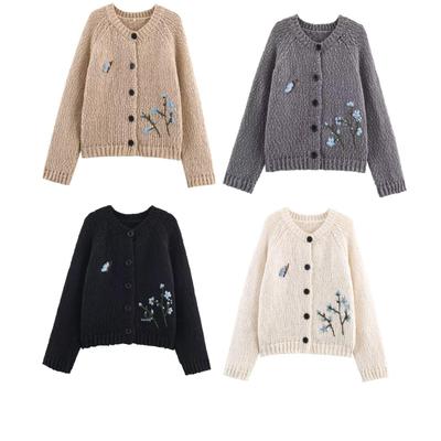Üst Kıyafetler – Kadın hırkaları