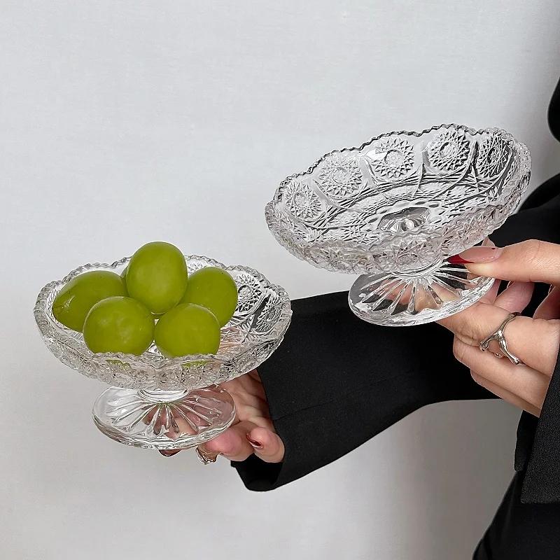 Small Embossed Glass Fruit Bowl Crystal Clear Pedestal Serving Dish for Dessert Snacks Elegant Storage Tray Compact Table Decor