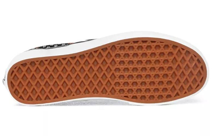 Slip-On Classic Vans 'Tiger Floral' VN0A4U3819M