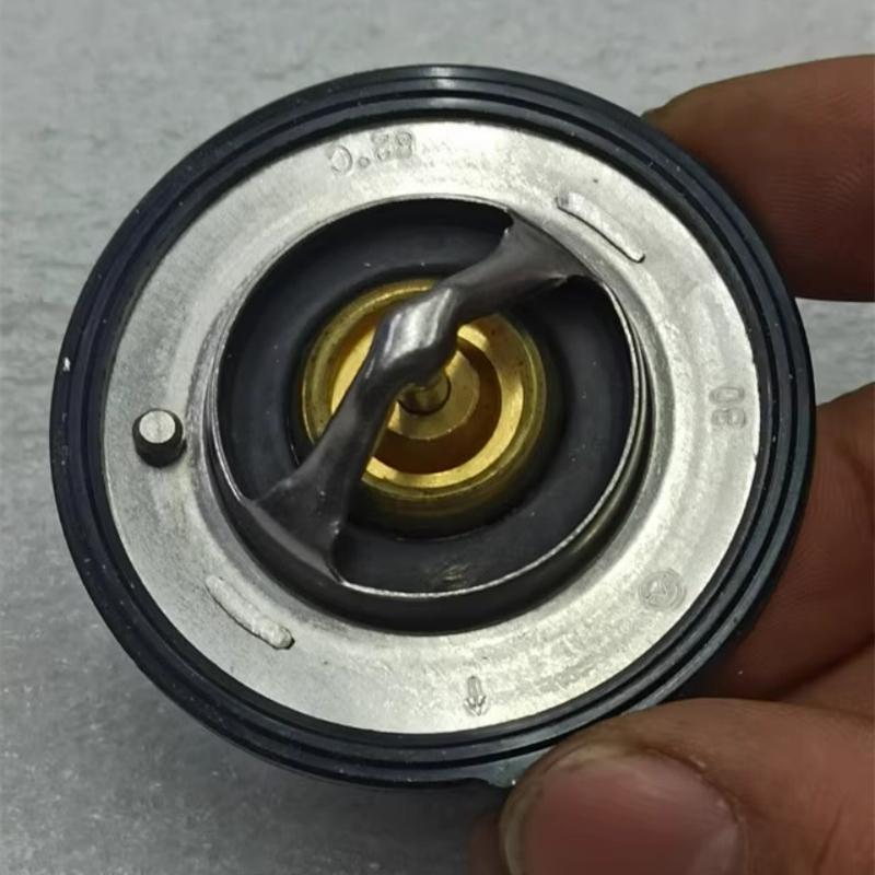 Engine Thermostat for DONGFENG Glory 580, 1.5T,SFG15 Engine 33256-82D