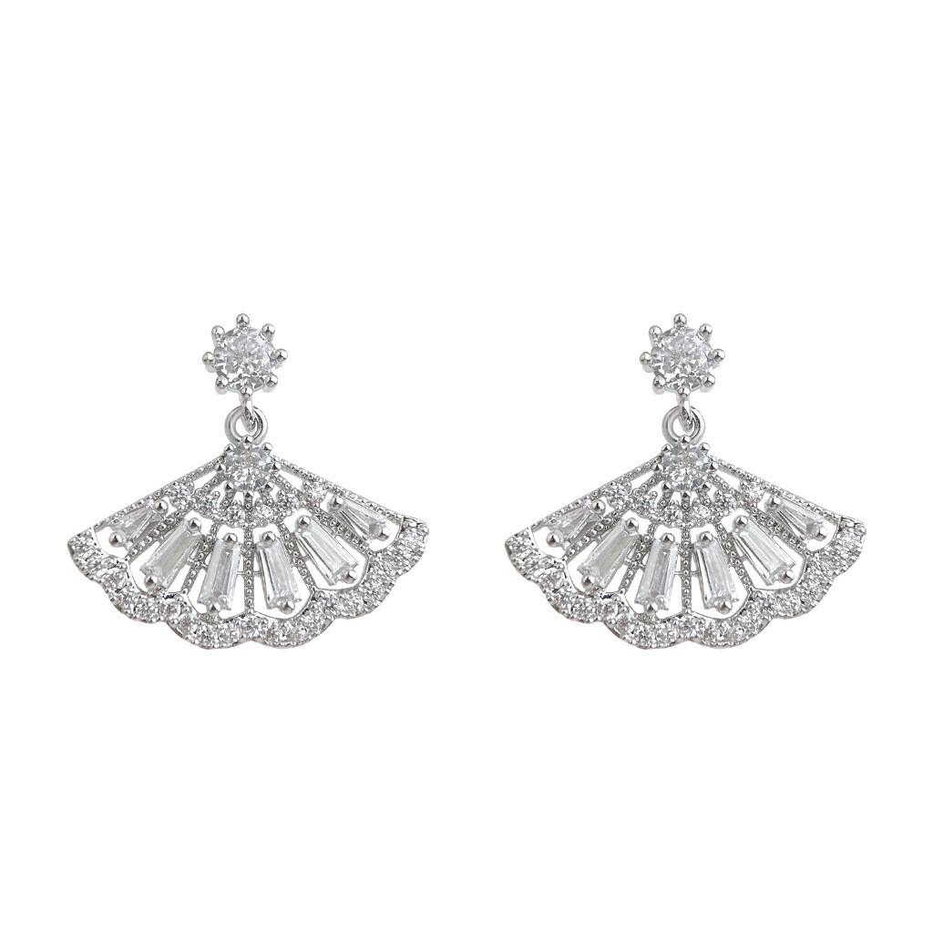 "Ci Mu Er Er" Retro Chinese Style Fan Earrings - Artistic Zirconia Earrings for Women, Light Luxury.