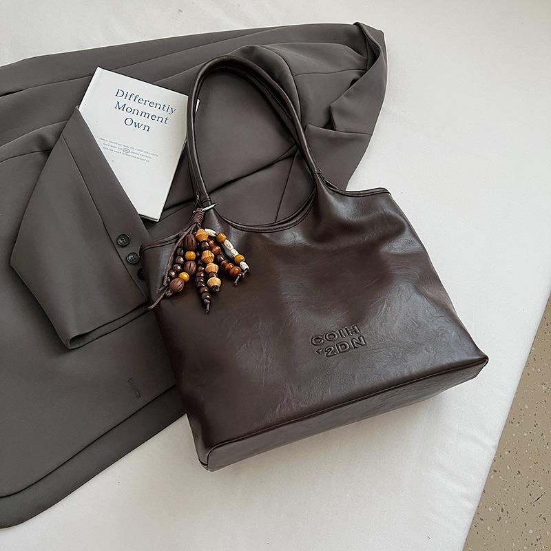 Retro Bag Women's Large-capacity New Autumn Fashionable Simple Shoulder Bag Casual Fashion Commuter Tote Bag